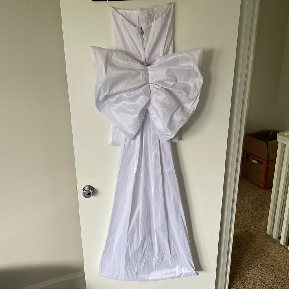 Nookie Adore 2 Way Bow Back Mini Dress in White NWT
